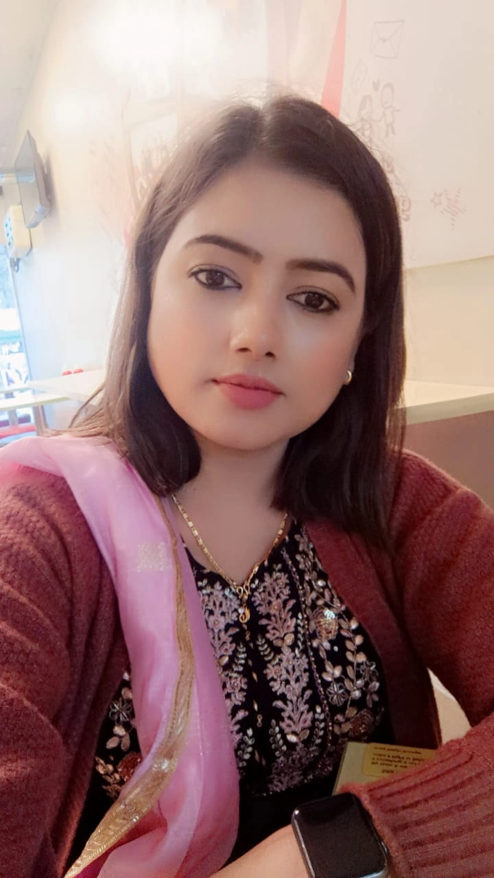20 year old Call Girl service in Udaipur
